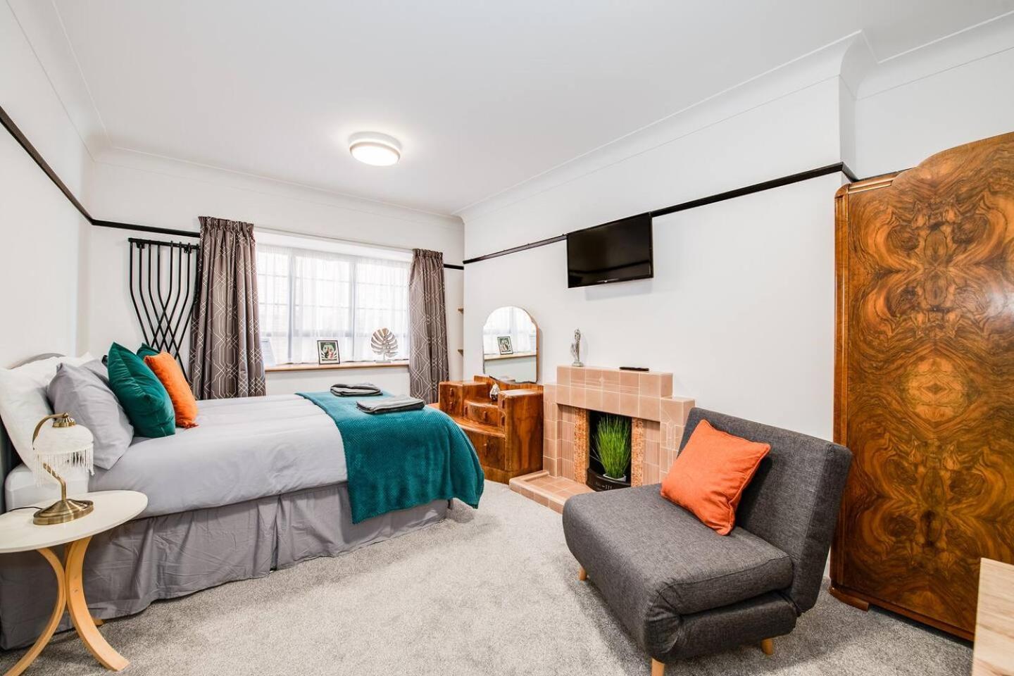 Ferryman Apartments By Places To Be Portsmouth Bagian luar foto