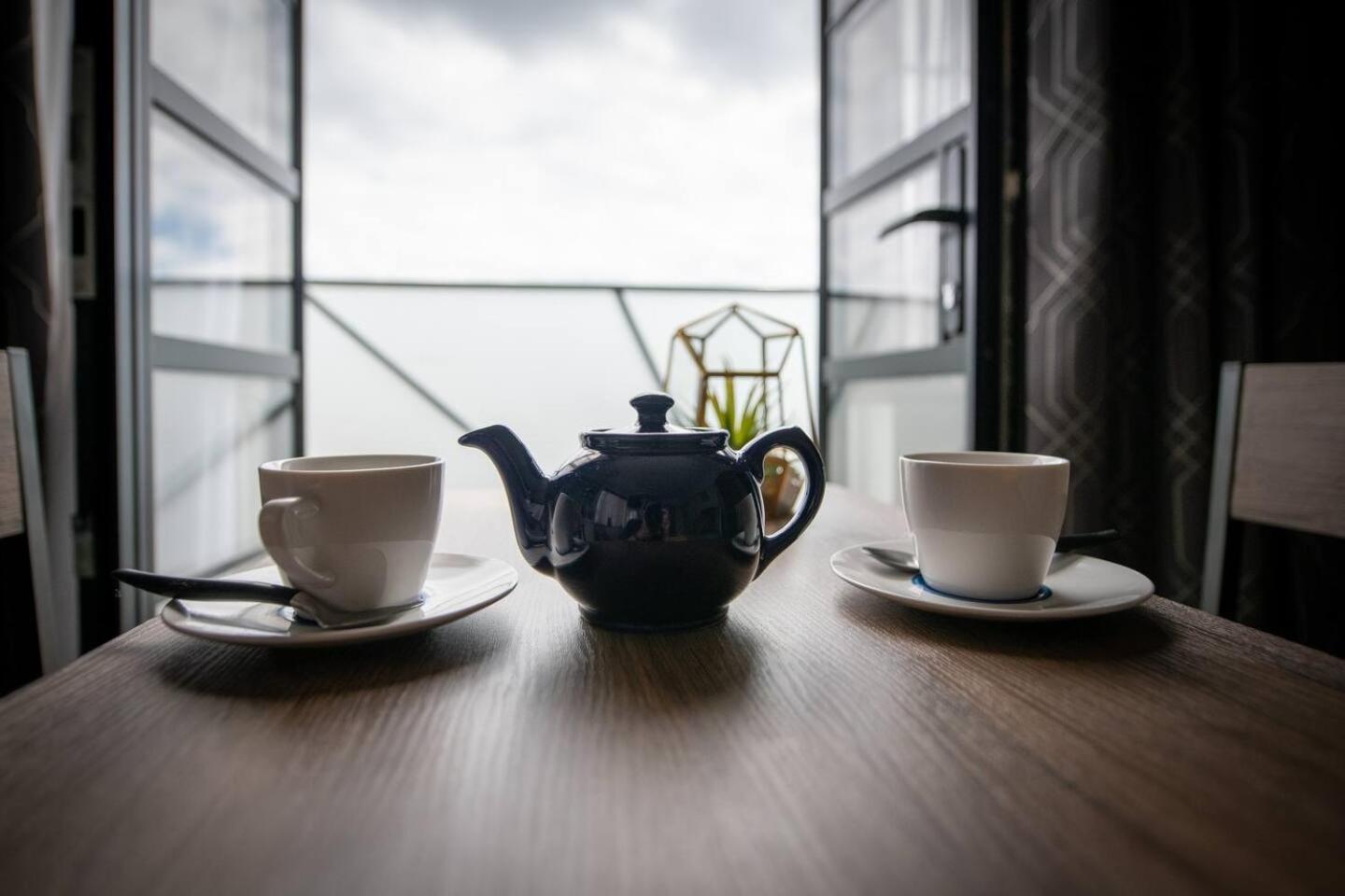 Ferryman Apartments By Places To Be Portsmouth Bagian luar foto