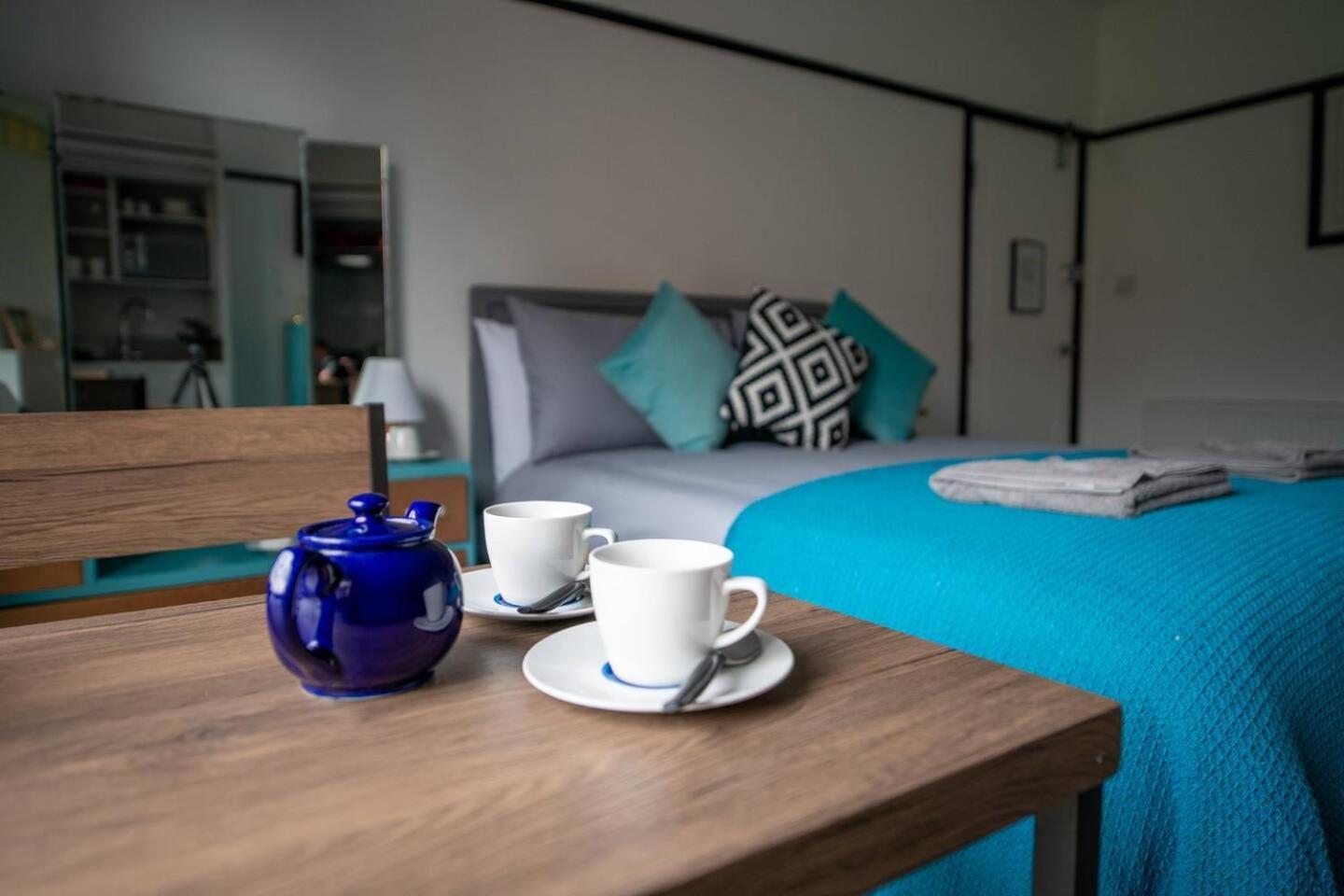 Ferryman Apartments By Places To Be Portsmouth Bagian luar foto
