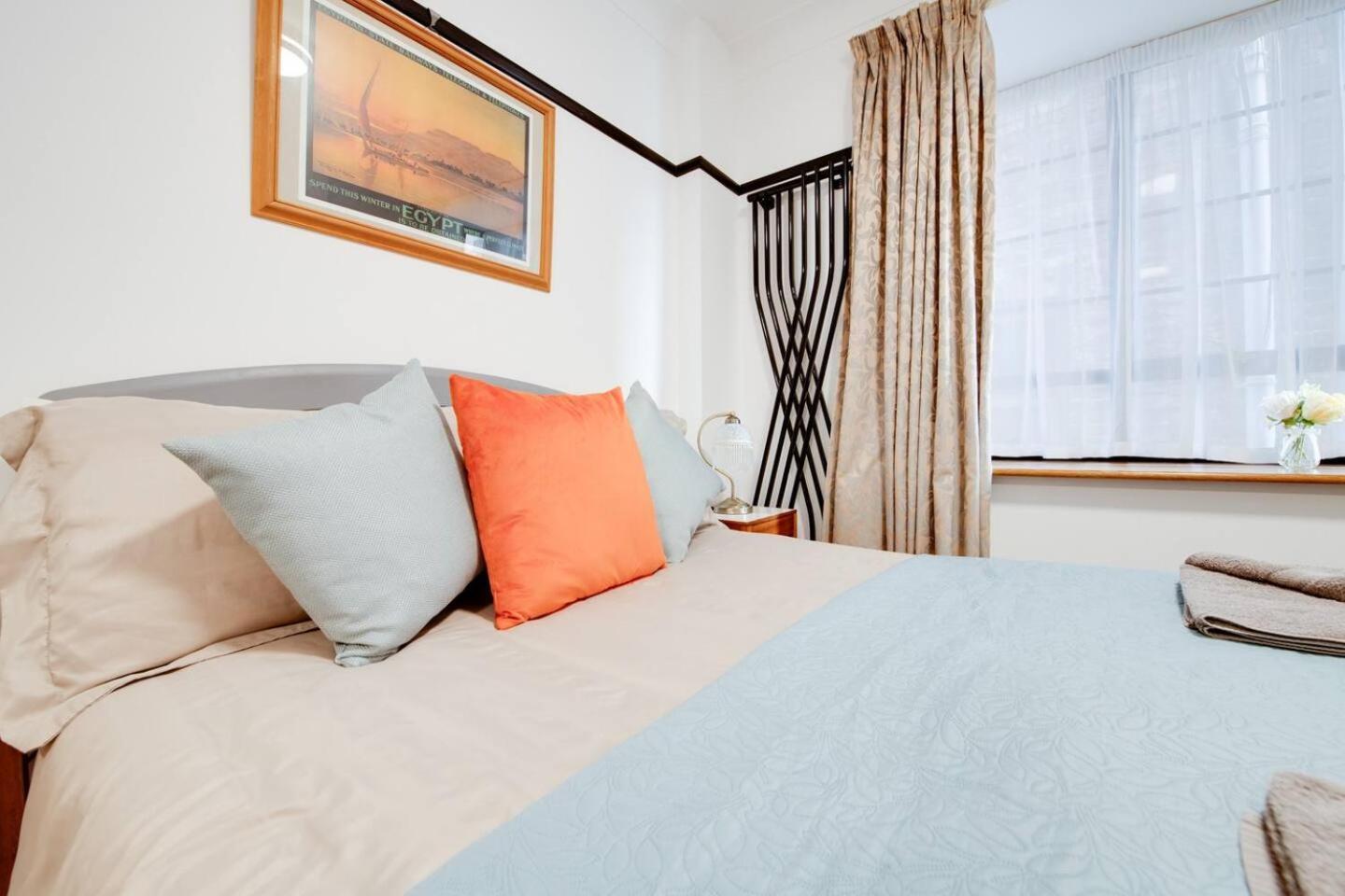 Ferryman Apartments By Places To Be Portsmouth Bagian luar foto