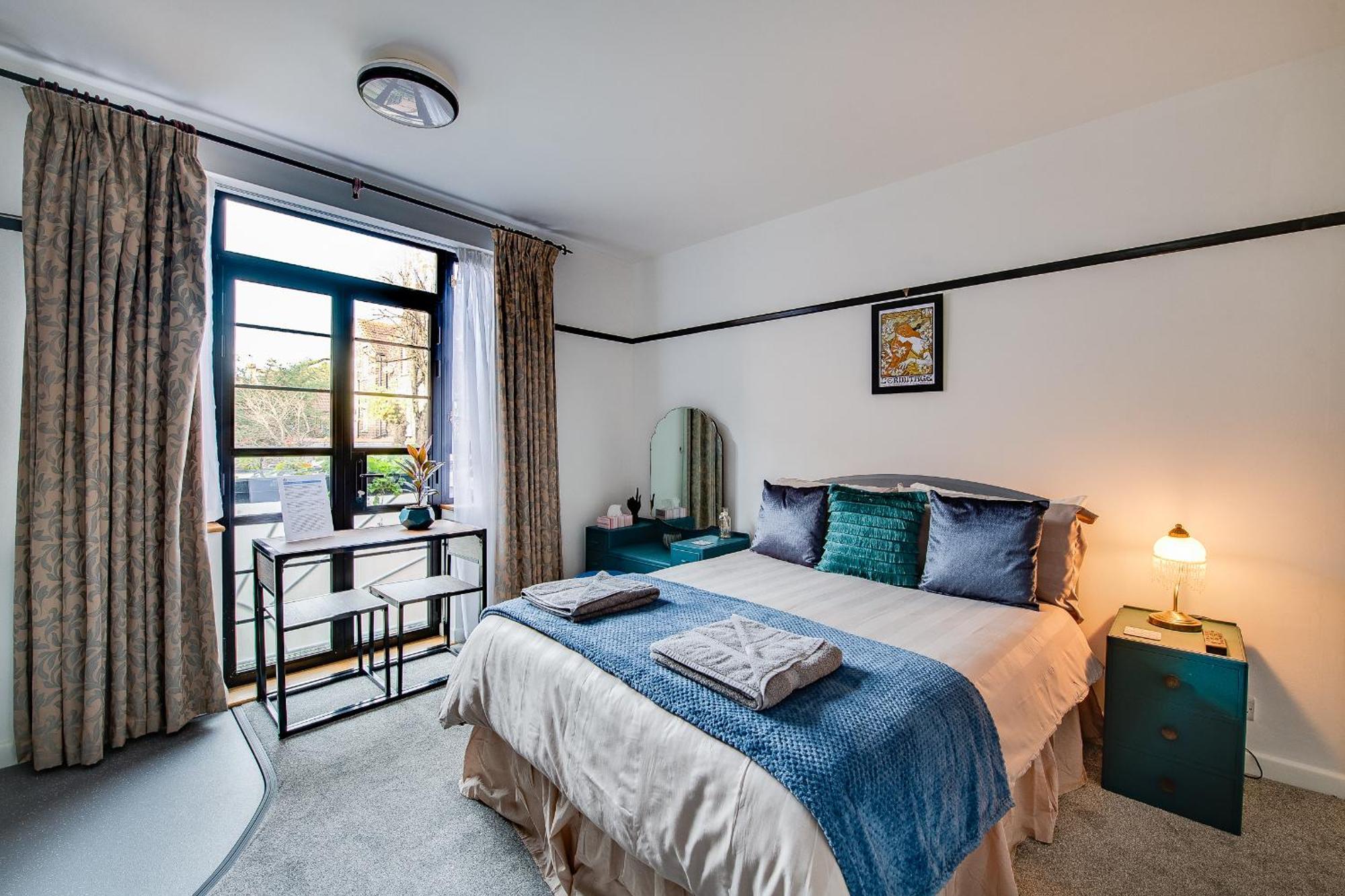 Ferryman Apartments By Places To Be Portsmouth Bagian luar foto